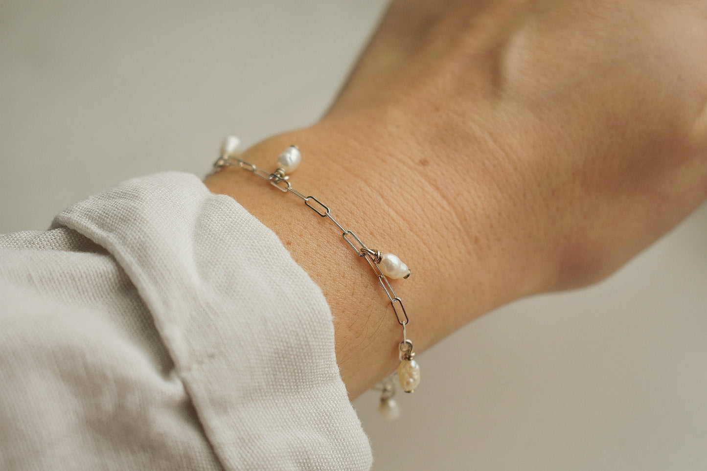 Silver Freshwater Pearl Bracelet