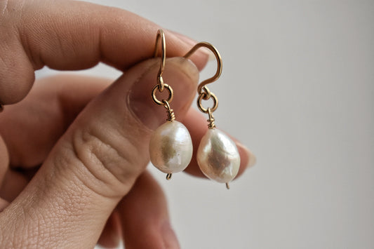 14k Gold Filled Freshwater Pearl Earrings