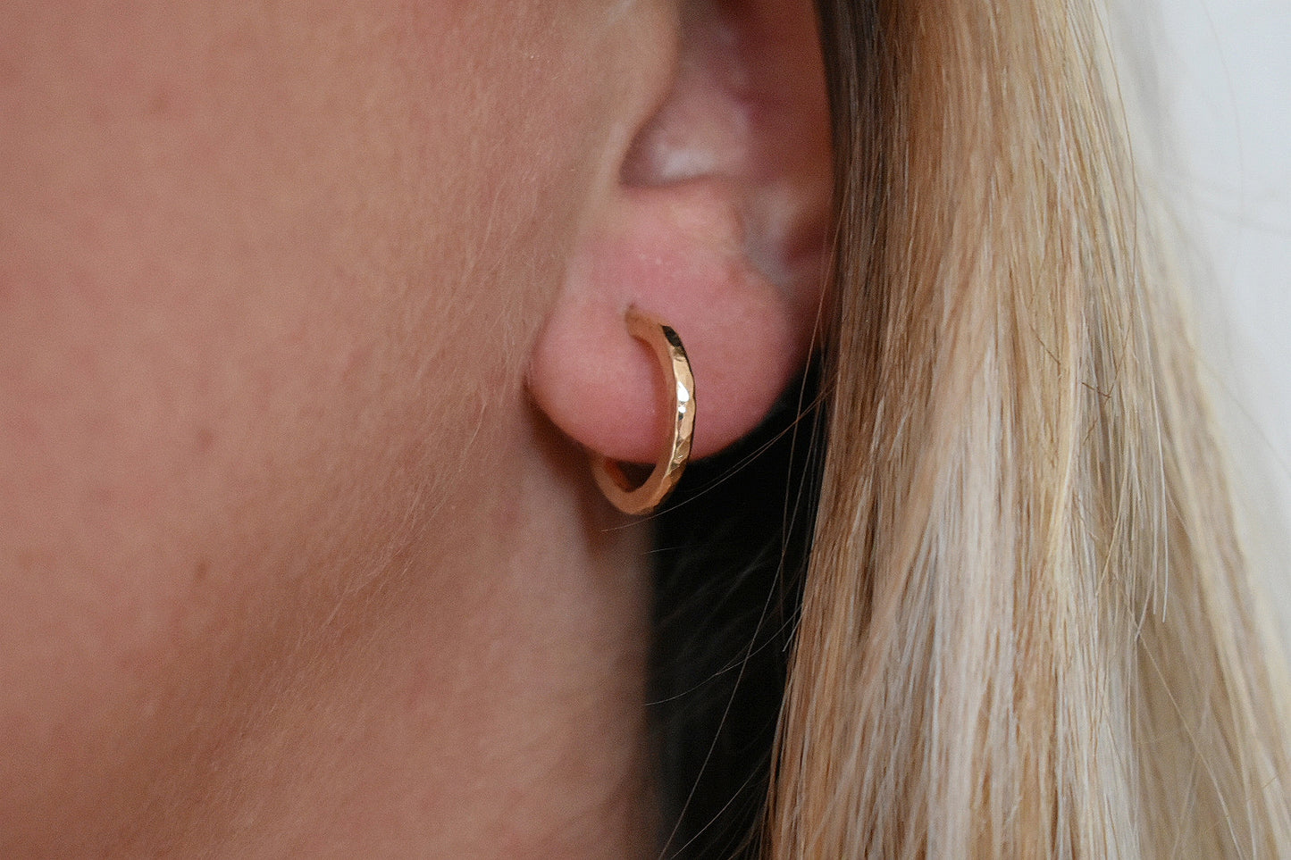 Hammered Midi Hoops - 14k Gold Fill