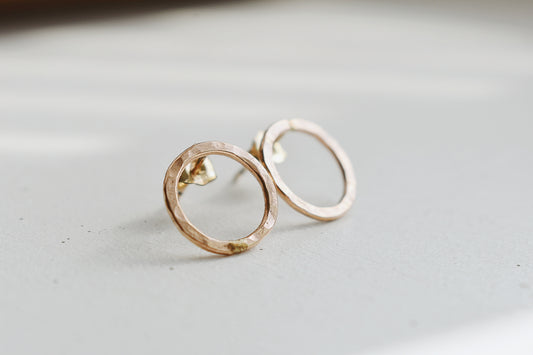 14k Gold Fill Circle Stud Earrings