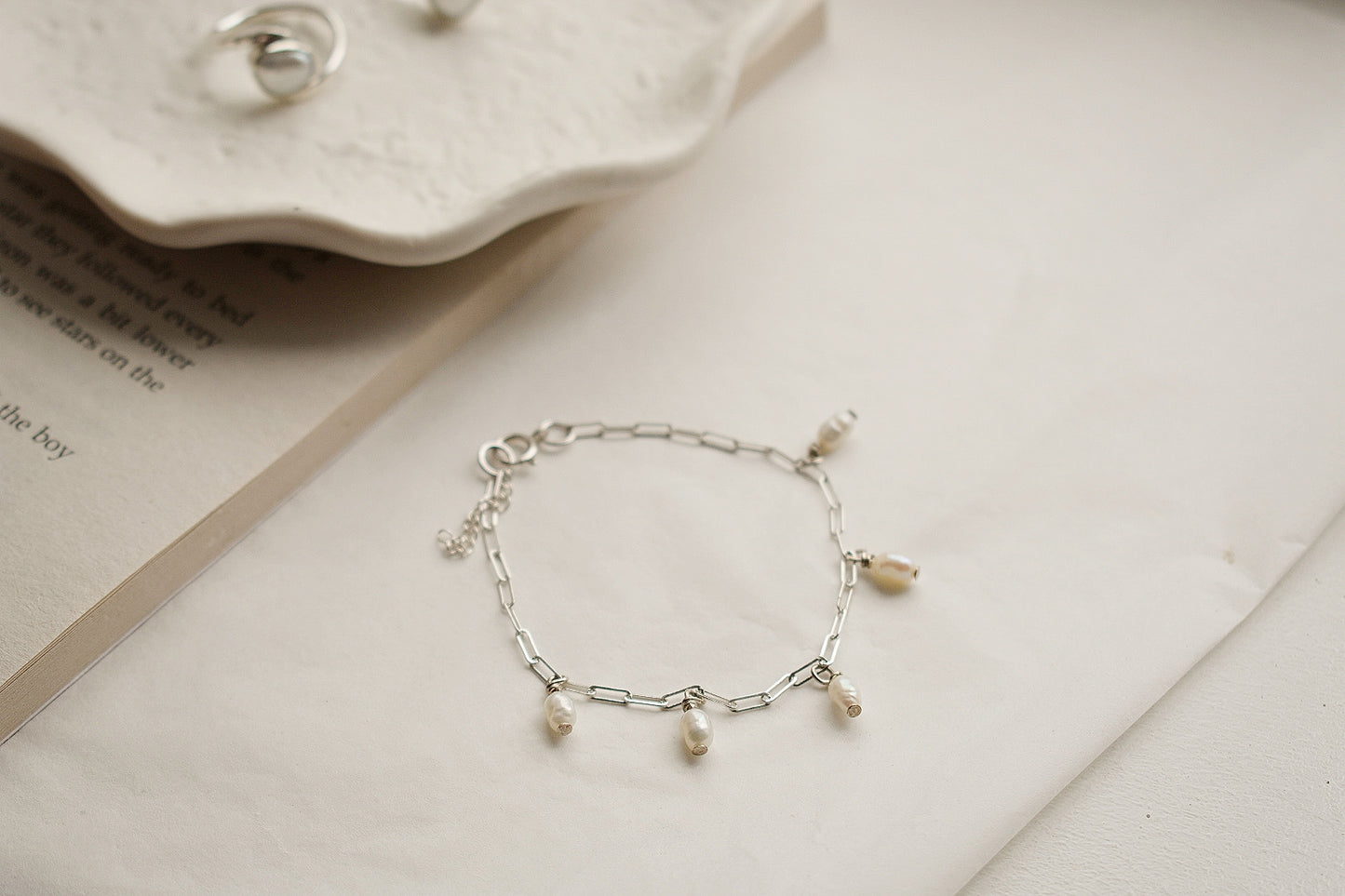 Silver Freshwater Pearl Bracelet