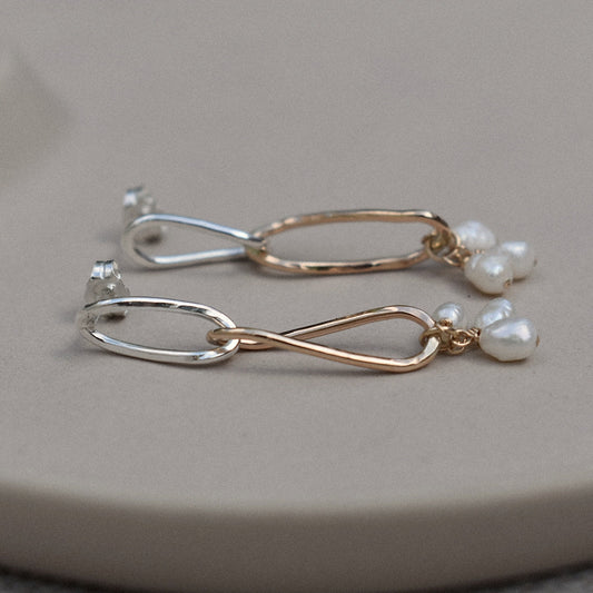 Mixed Metal Freshwater Pearl Wavy Studs